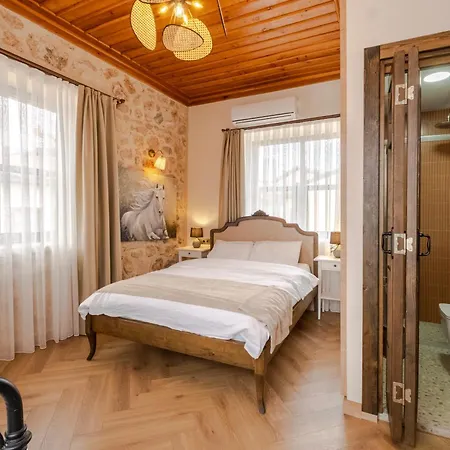 Otel Saye ' Kaleiçi&oldtown' 3*