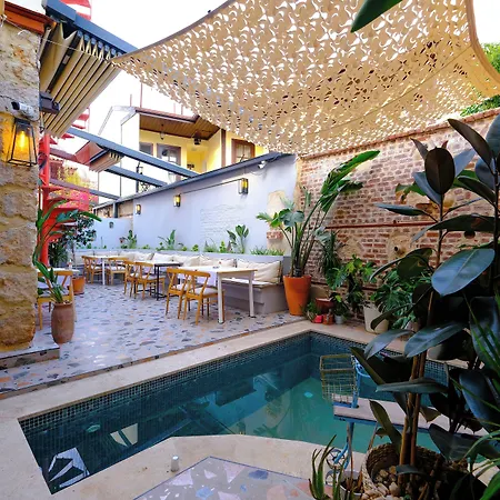 Otel Saye ' Kaleiçi&oldtown'