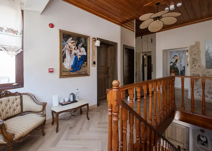 Saye ' Kaleici&oldtown' 3*