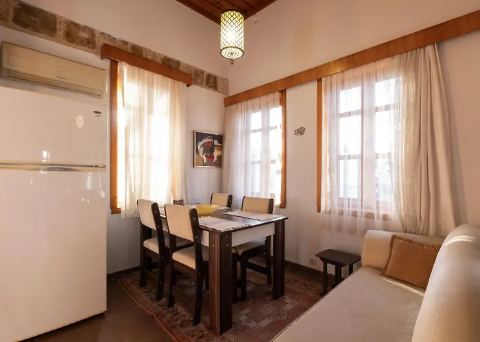 מלון Saye ' Kaleici&oldtown' 3*